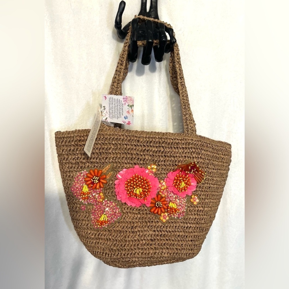 💛🩷 Viral Made In India-Handcrafted
floral beaded woven Tote bag 💛🩷NWT